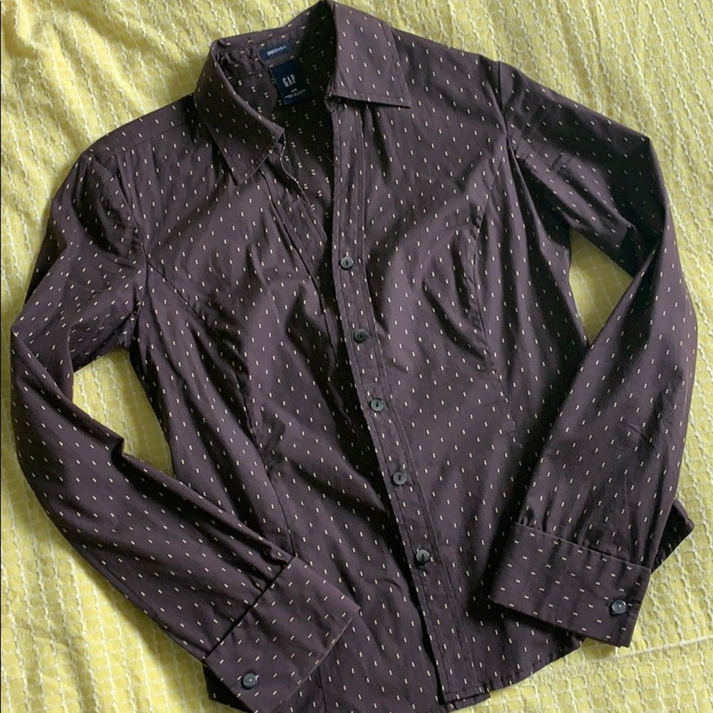 Gap women’s dress shirt